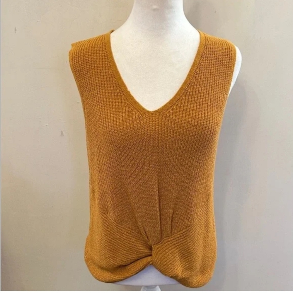Boho Mustard Knit Twist Vest - Picture 2 of 2